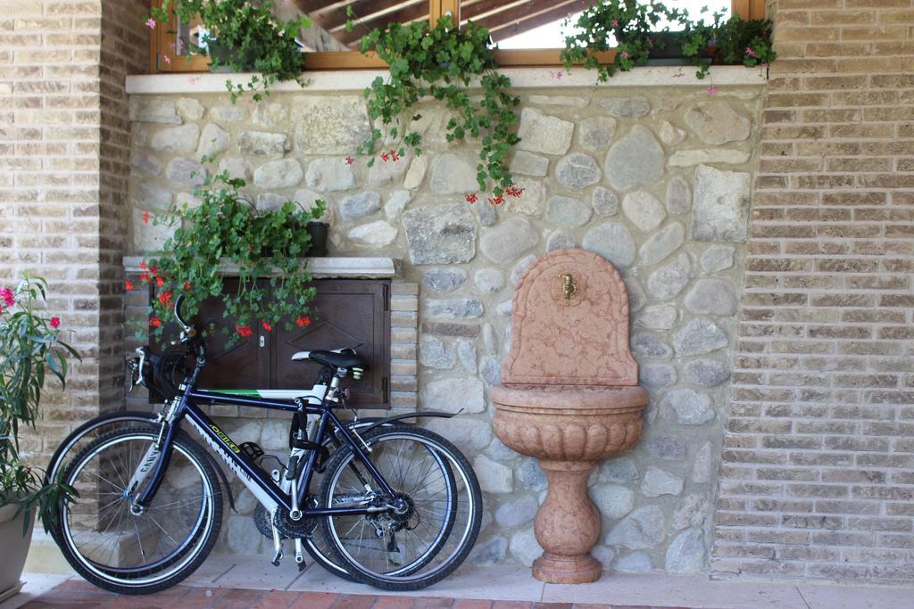 Giardino Degli Ulivi Apartment Caprino Veronese Exterior photo